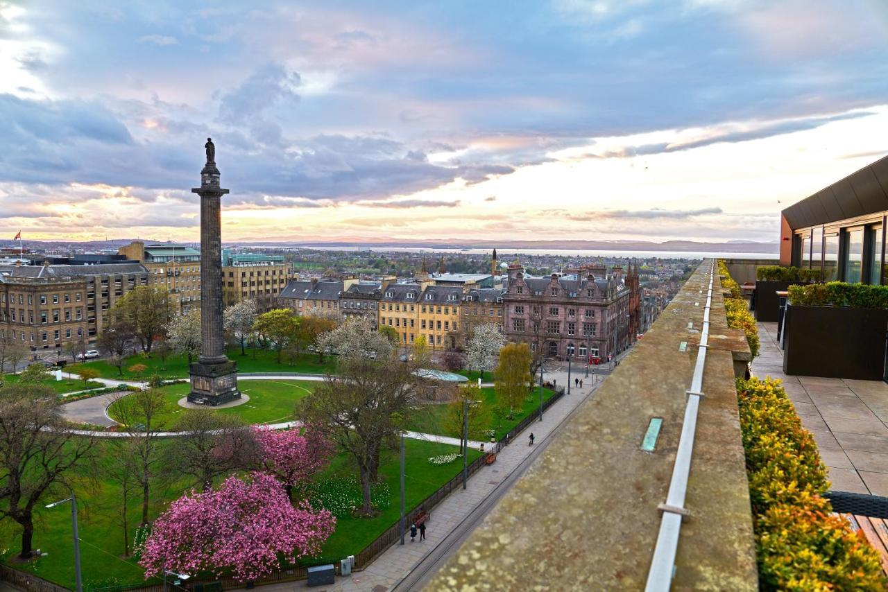 슈발 디 에든버러 그랜드 아파트 호텔 외부 사진 The view from the rooftop of the Edinburgh Academy